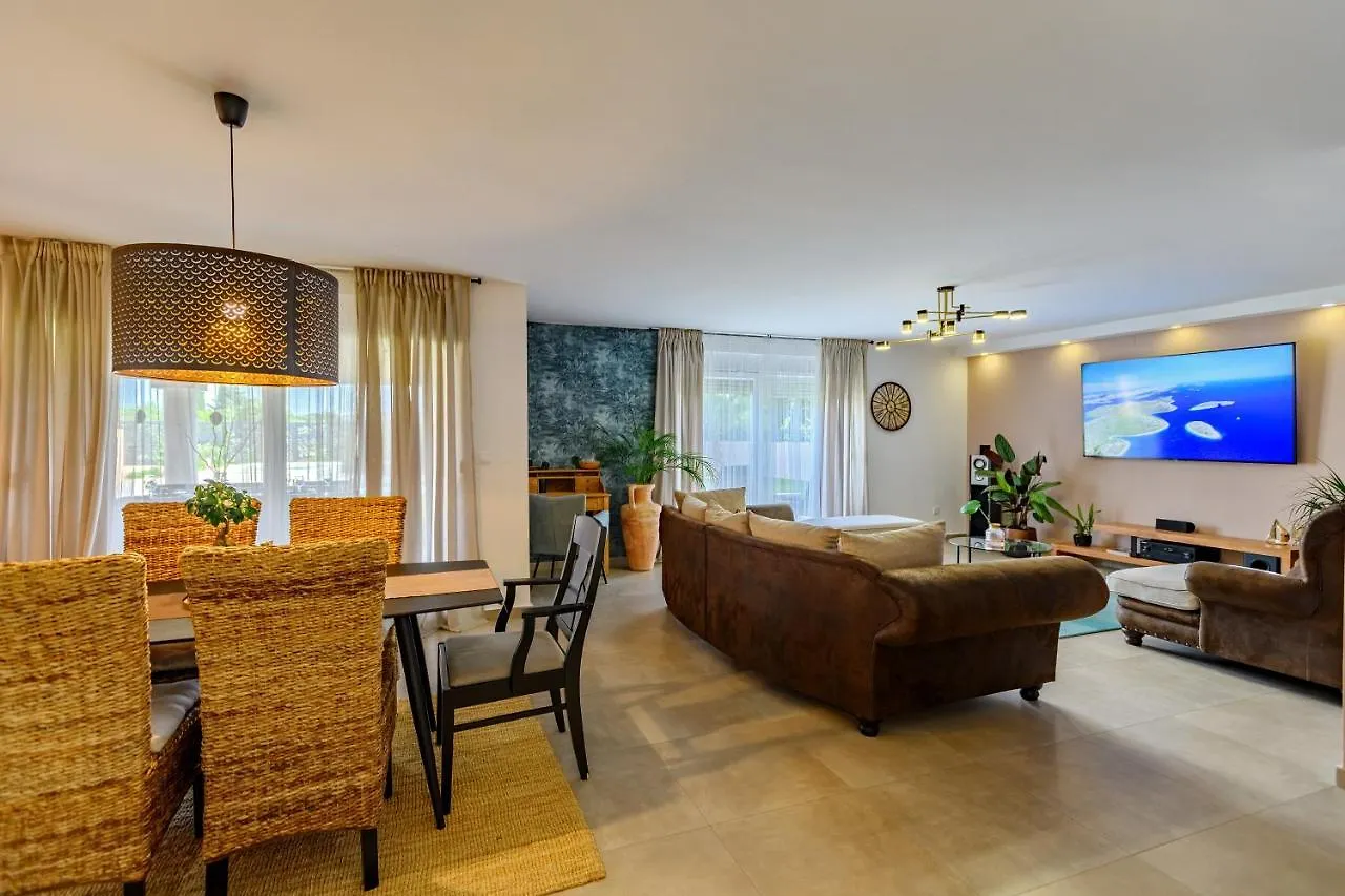 Green Residence Villa Zara