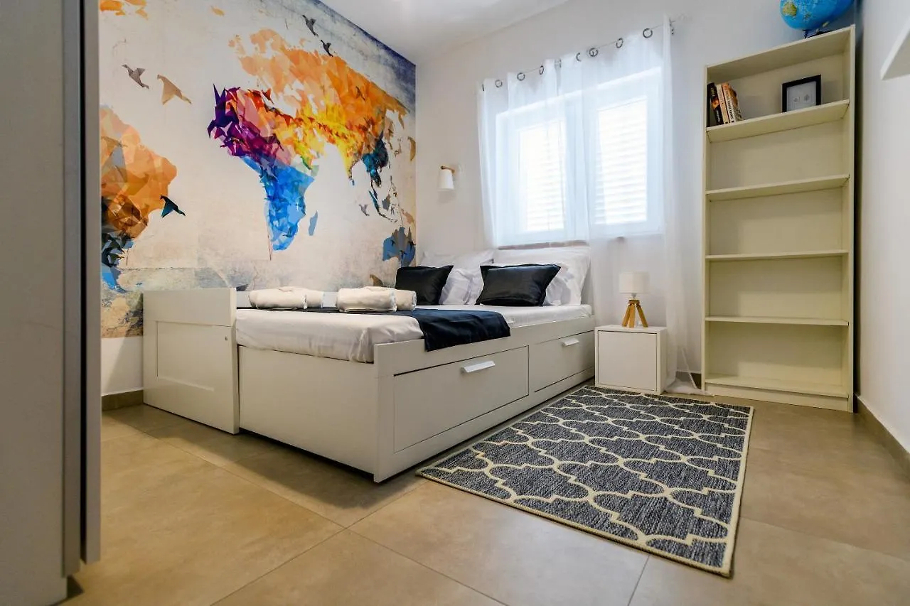 Green Residence Villa Zara 0*,  Croazia