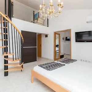 & Hegic Apartmán